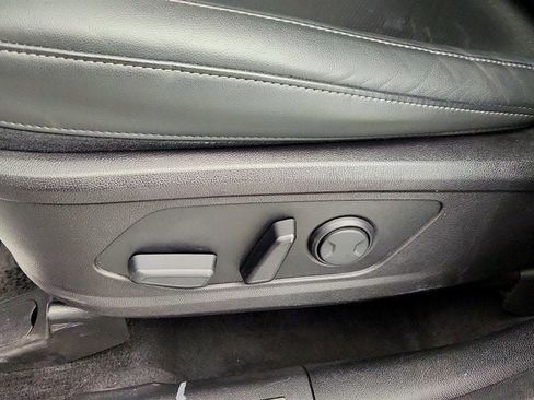 Used 2022 Kia Sorento S image 11