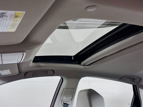 New 2025 Honda Accord SE image 18