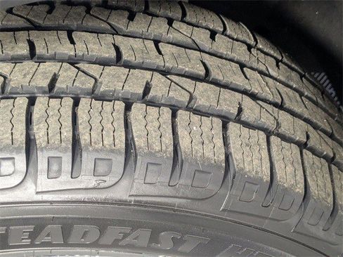 Used 2024 GMC Sierra 1500 Denali Ultimate image 11