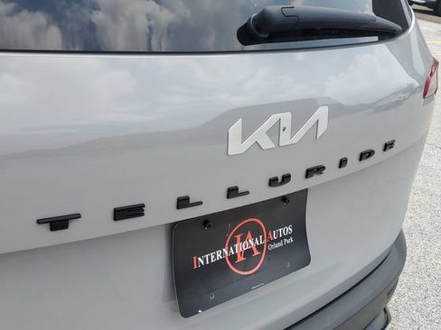 Used 2022 Kia Telluride SX w/ SX Prestige Package AWD/4WD image 5