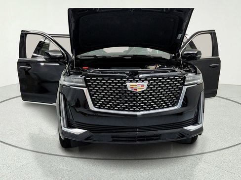Certified 2024 Cadillac Escalade Premium Luxury AWD/4WD image 15