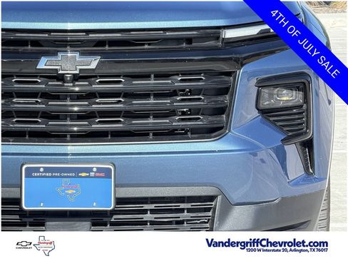 Certified 2025 Chevrolet Traverse LT w/ Midnight/Sport Edition FWD image 9