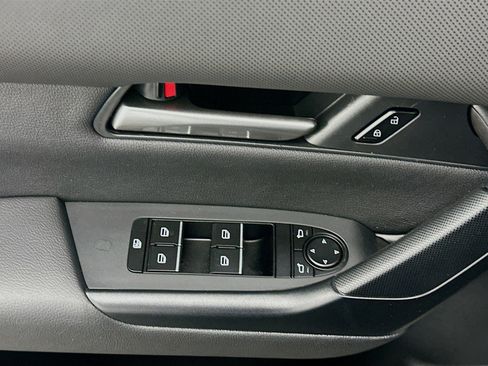 Used 2025 MAZDA CX-50 AWD 2.5 S w/ Premium Package image 15