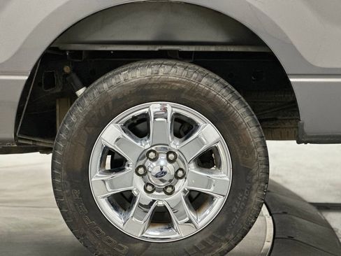 Used 2014 Ford F150 XLT w/ XLT Chrome Package image 23