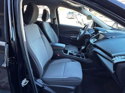 Used 2018 Ford Escape SE w/ SE Sync 3 Package image 10