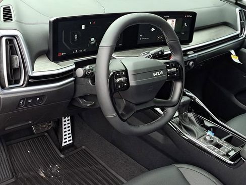 New 2026 Kia Sorento SX image 8