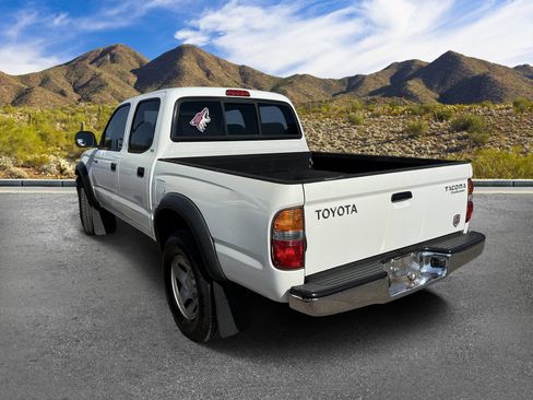 Used 2004 Toyota Tacoma PreRunner w/ Convenience Pkg RWD image 5