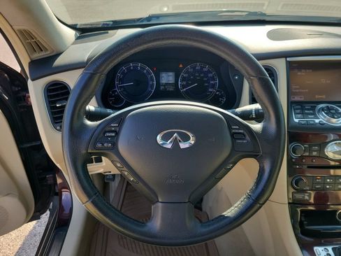 Used 2017 INFINITI QX50 AWD w/ Deluxe Touring Package image 19