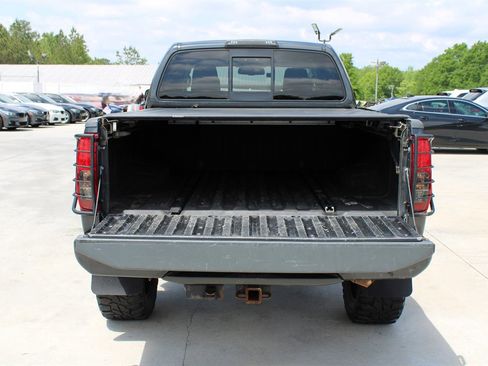 Used 2013 Nissan Frontier SV image 30