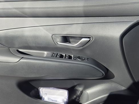 New 2026 Hyundai Tucson SEL FWD image 23