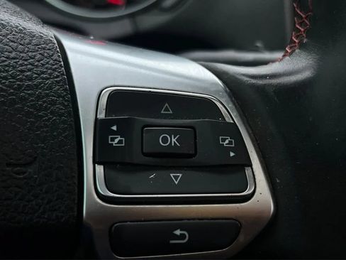 Used 2011 Volkswagen GTI 2-Door FWD image 30