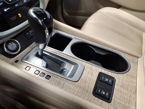 Used 2019 Nissan Murano SL w/ SL Technology Package image 18