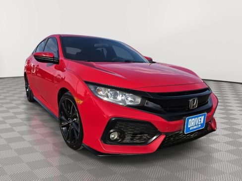 Used 2018 Honda Civic Sport image 3