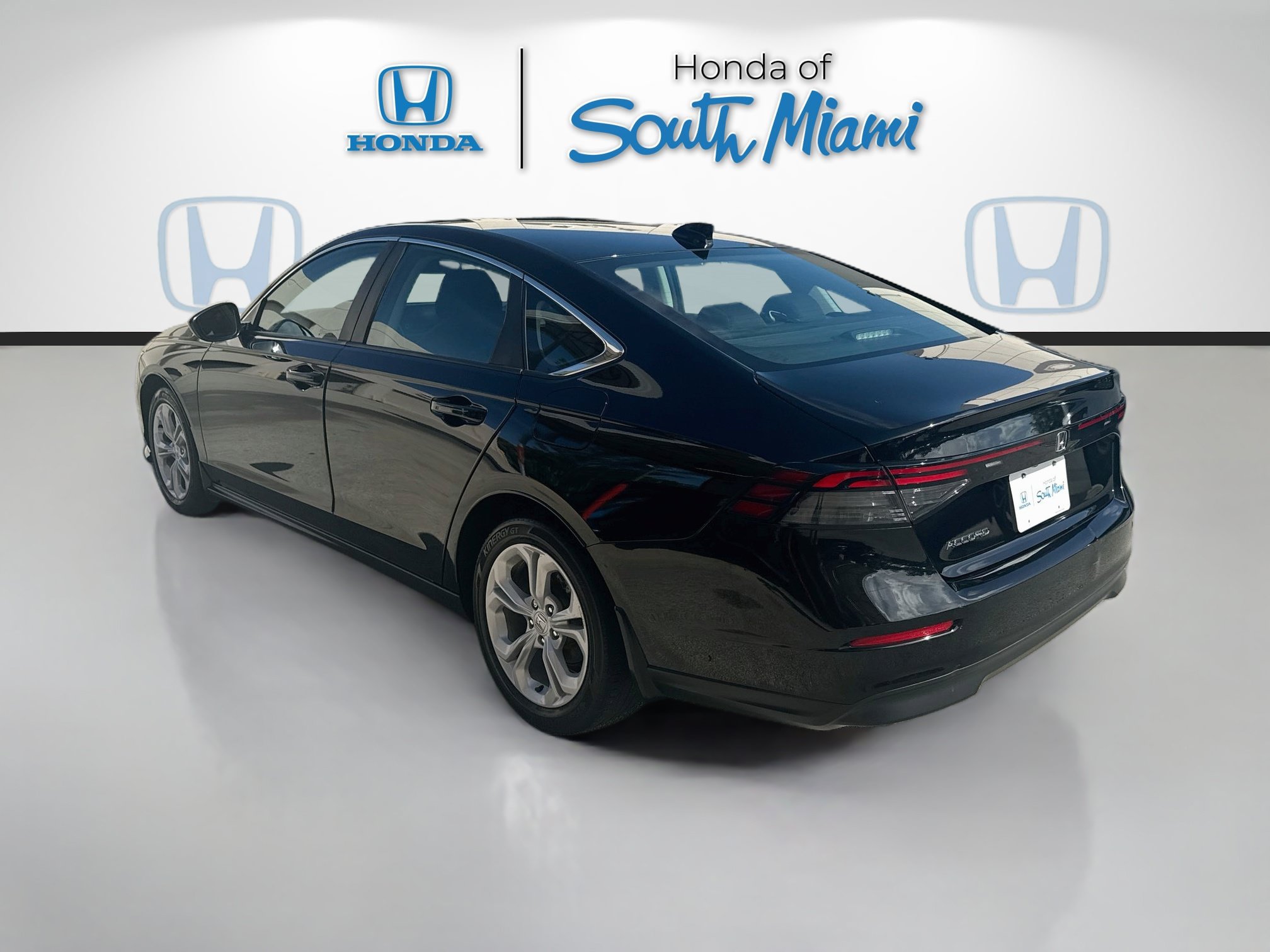 Certified 2024 Honda Accord LX image 5