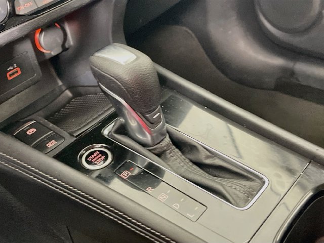 Used 2022 Nissan Kicks SV FWD image 17