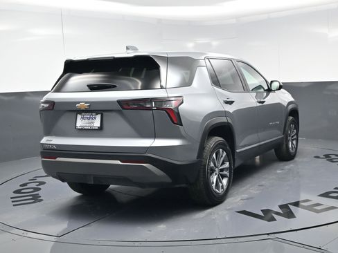 Certified 2025 Chevrolet Equinox LT image 9