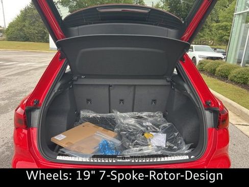 New 2025 Audi Q3 2.0T Premium Plus image 31