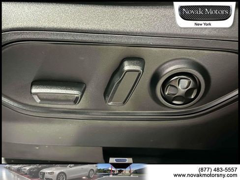 Used 2024 Jeep Grand Cherokee Overland w/ Trailer Tow Package AWD/4WD image 20