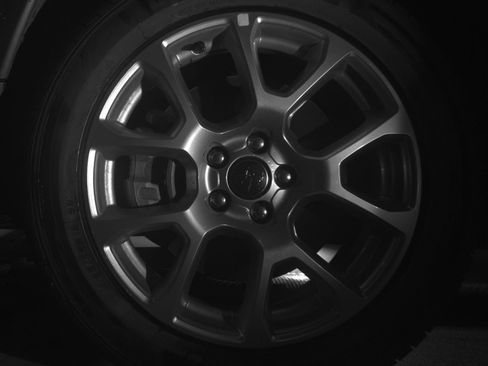 Used 2025 Jeep Compass Limited image 12