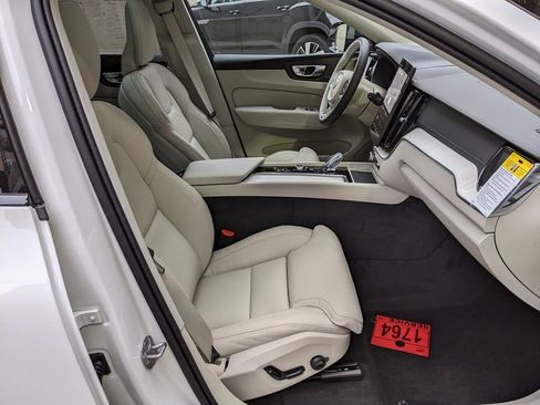 New 2026 Volvo XC60 B5 Ultra w/ Protection Package Premier AWD/4WD image 22