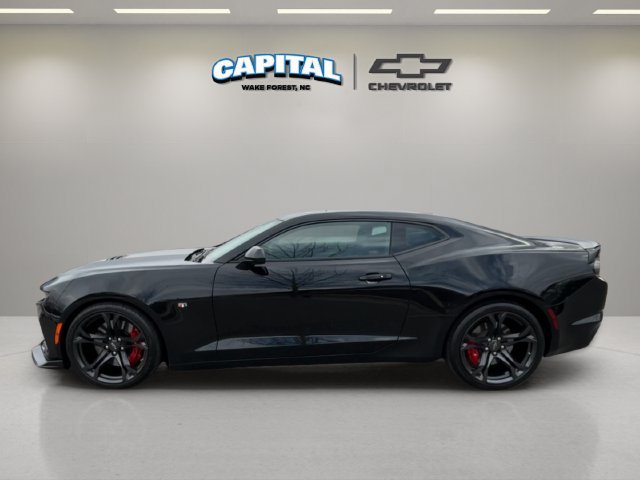Used 2021 Chevrolet Camaro SS RWD image 2