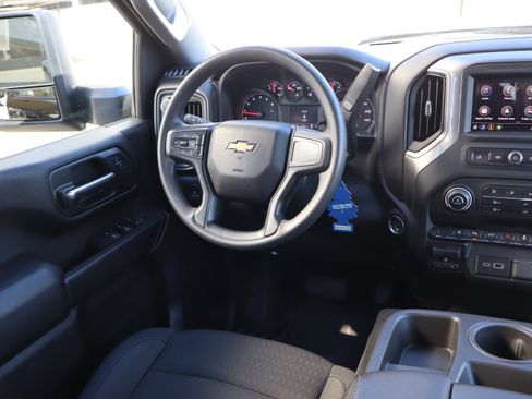 Certified 2024 Chevrolet Silverado 2500 Custom w/ Custom Value Package image 16