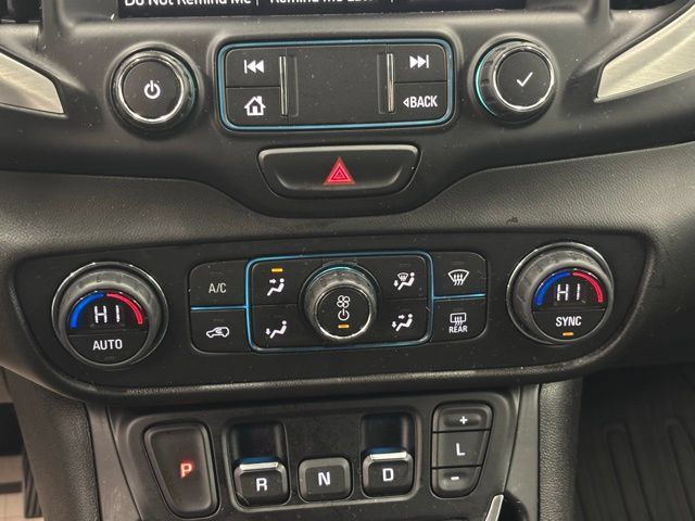 Used 2020 GMC Terrain SLT w/ Preferred Package AWD/4WD image 29