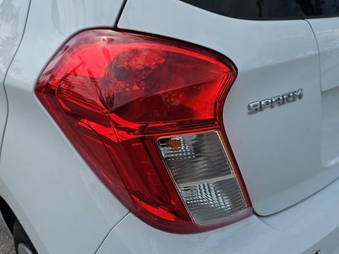 Used 2017 Chevrolet Spark LS FWD image 27