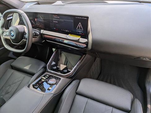 Certified 2025 BMW X3 xDrive30i w/ Premium Package image 23