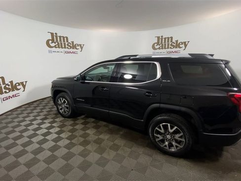 Certified 2023 GMC Acadia SLE w/ Driver Convenience Package image 6