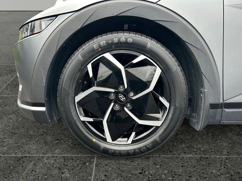 Used 2023 Hyundai Ioniq 5 SEL AWD/4WD image 4
