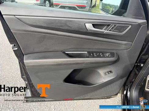 Used 2025 Volkswagen Atlas Cross Sport SEL Premium R-Line AWD/4WD image 20