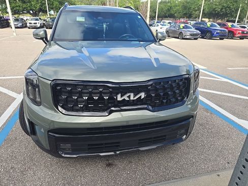Used 2024 Kia Telluride SX Prestige X-Line image 3