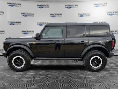 New 2025 Ford Bronco Badlands w/ Sasquatch Package image 2