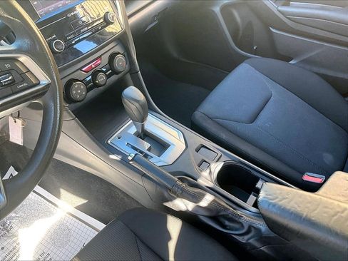 Used 2019 Subaru Impreza 2.0i image 12