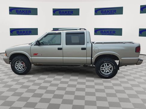 Used 2002 GMC Sonoma SLS w/ ZR5 Appearance Pkg AWD/4WD image 8