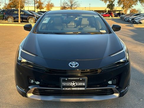 New 2026 Toyota Prius XLE image 2