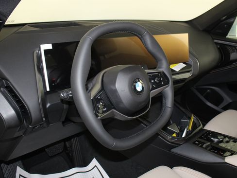 Used 2026 BMW X3 xDrive30 image 4