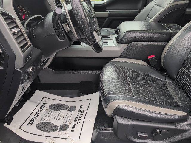 Used 2018 Ford F150 Raptor w/ Equipment Group 802A Luxury AWD/4WD image 16