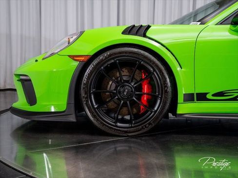 Used 2019 Porsche 911 GT3 RS RWD image 8