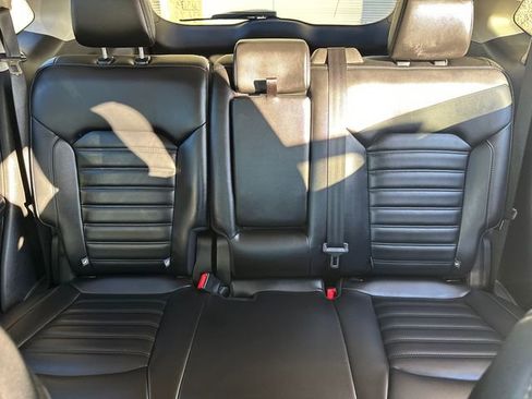 Used 2023 Ford Edge SEL AWD/4WD image 35