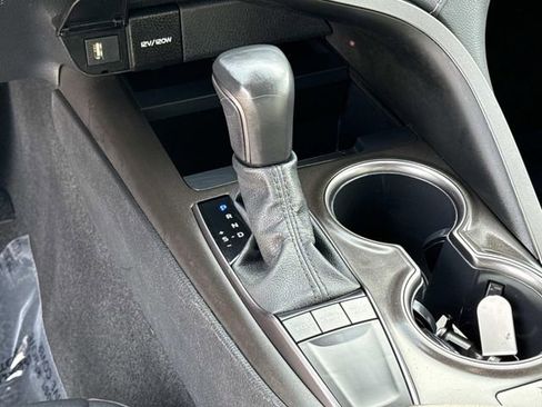 Used 2023 Toyota Camry SE w/ Cold Weather Package image 23