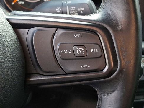 Used 2020 Jeep Wrangler Sport S image 24