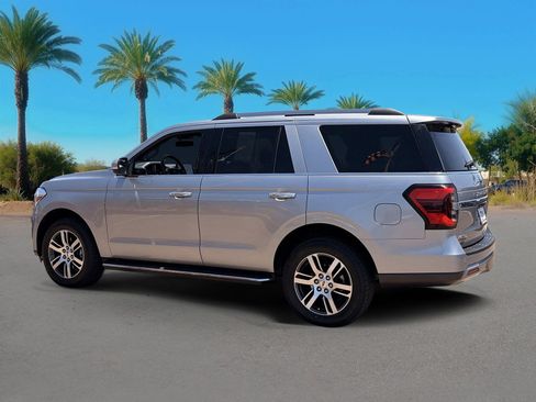 Certified 2022 Ford Expedition Limited AWD/4WD image 3