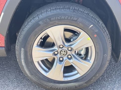 New 2025 Toyota RAV4 XLE image 10