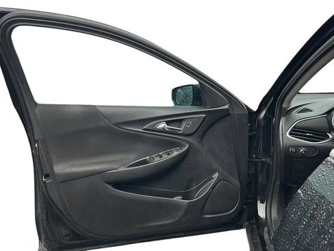 Used 2021 Chevrolet Malibu LT FWD image 9