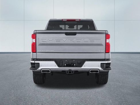 Used 2020 Chevrolet Silverado 1500 LTZ w/ LTZ Plus Package AWD/4WD image 7