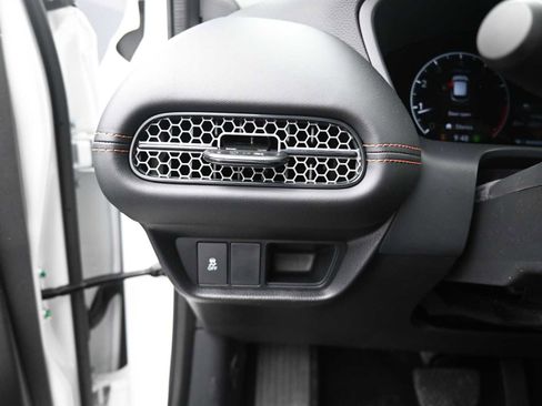 New 2026 Honda HR-V Sport image 10