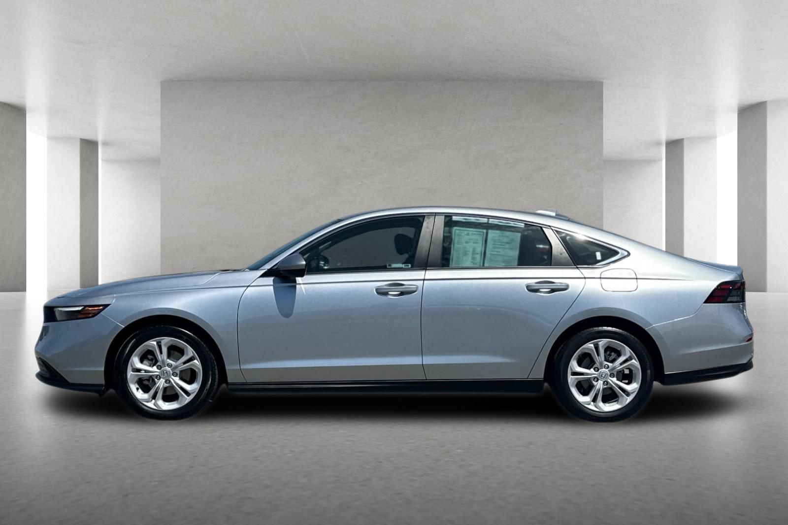Certified 2025 Honda Accord LX image 7
