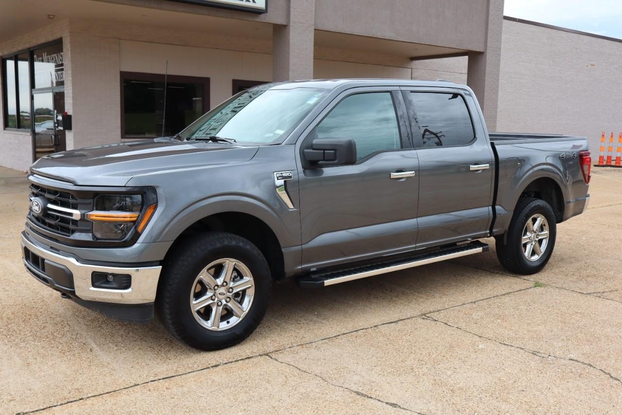 Used 2025 Ford F150 XLT w/ Equipment Group 301A Standard AWD/4WD image 2